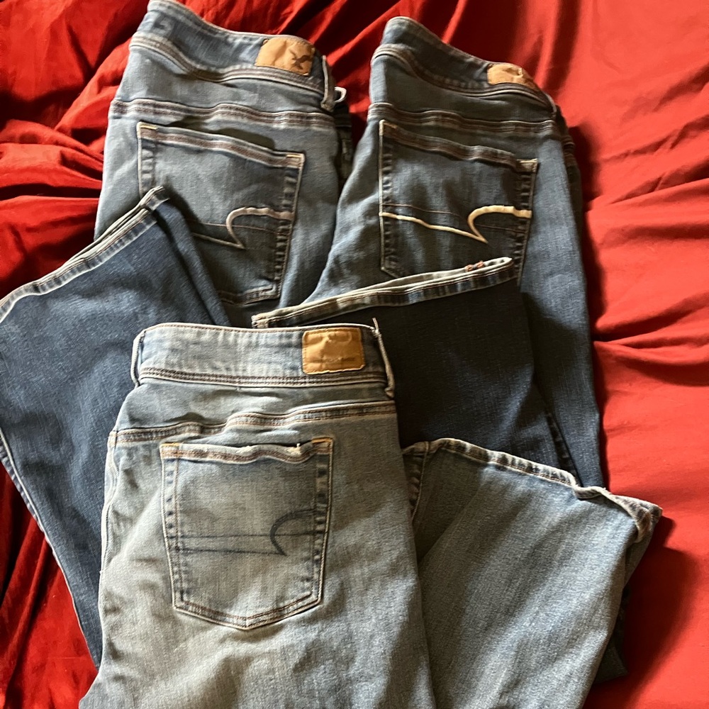 3 pairs AE jeans size 14